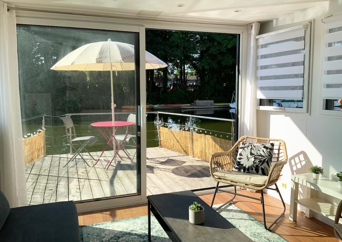 Bateau Appartement Sur L'Erdre Au Coeur De ナント エクステリア 写真